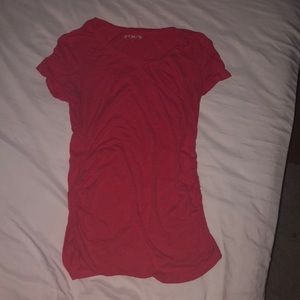 Women’s pink t-shirt